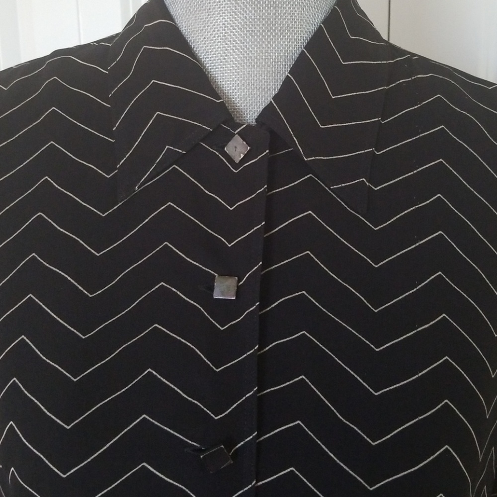 Blouse - Picture 5 of 8